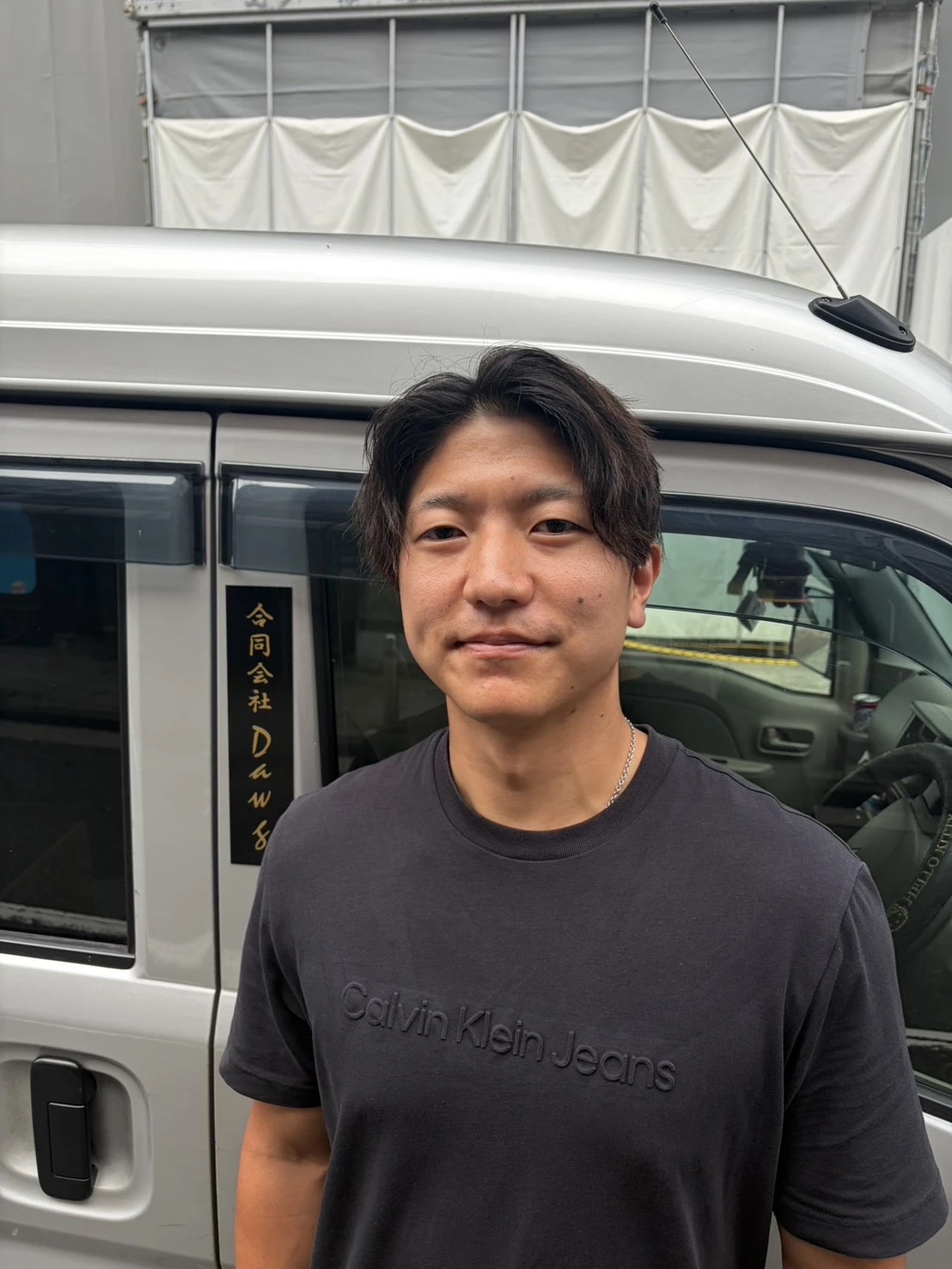 代表 川島良介